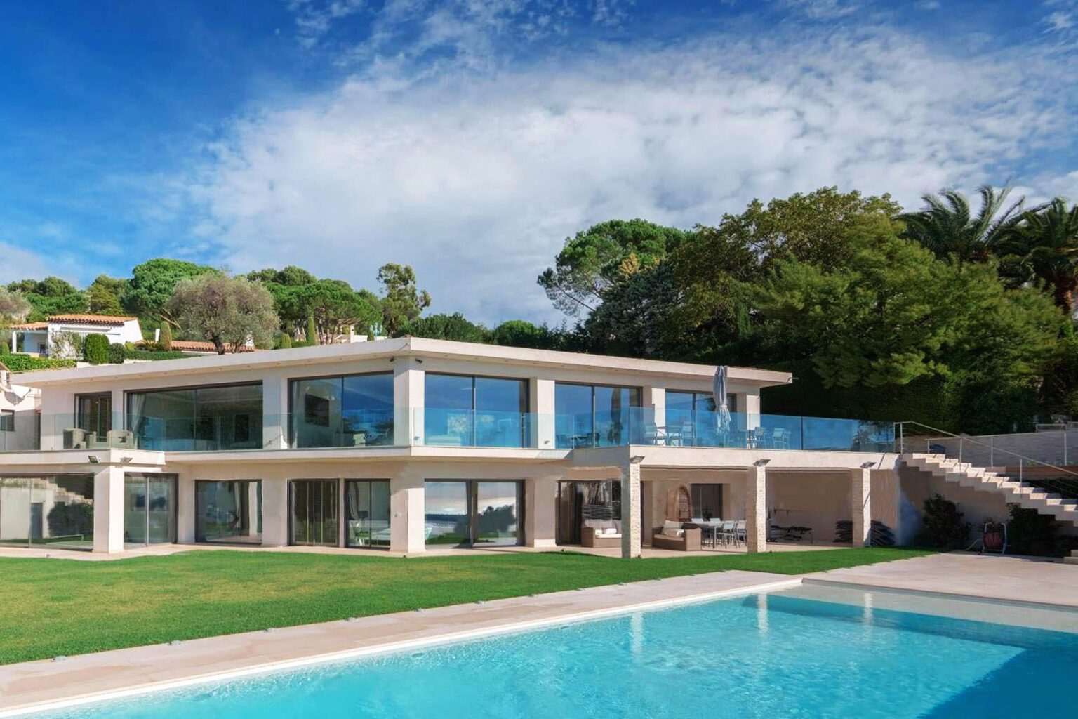 Cannes Luxury Villa Rental